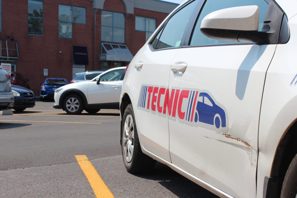 Tecnic RiveSud moniteurs de conduite sur le frein Les Versants