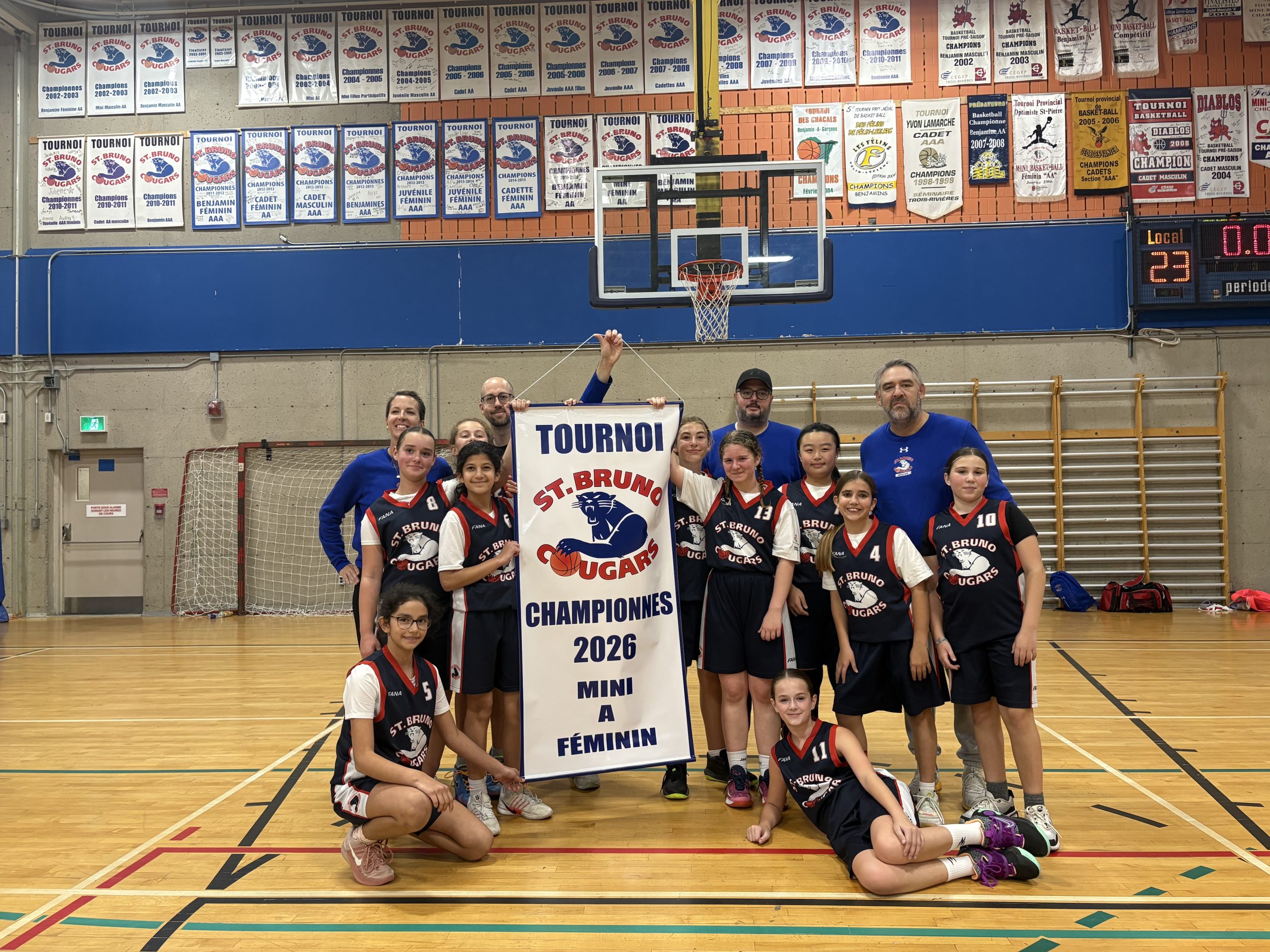 Saint-Bruno Cougars Win Girls Basketball Tournament Final